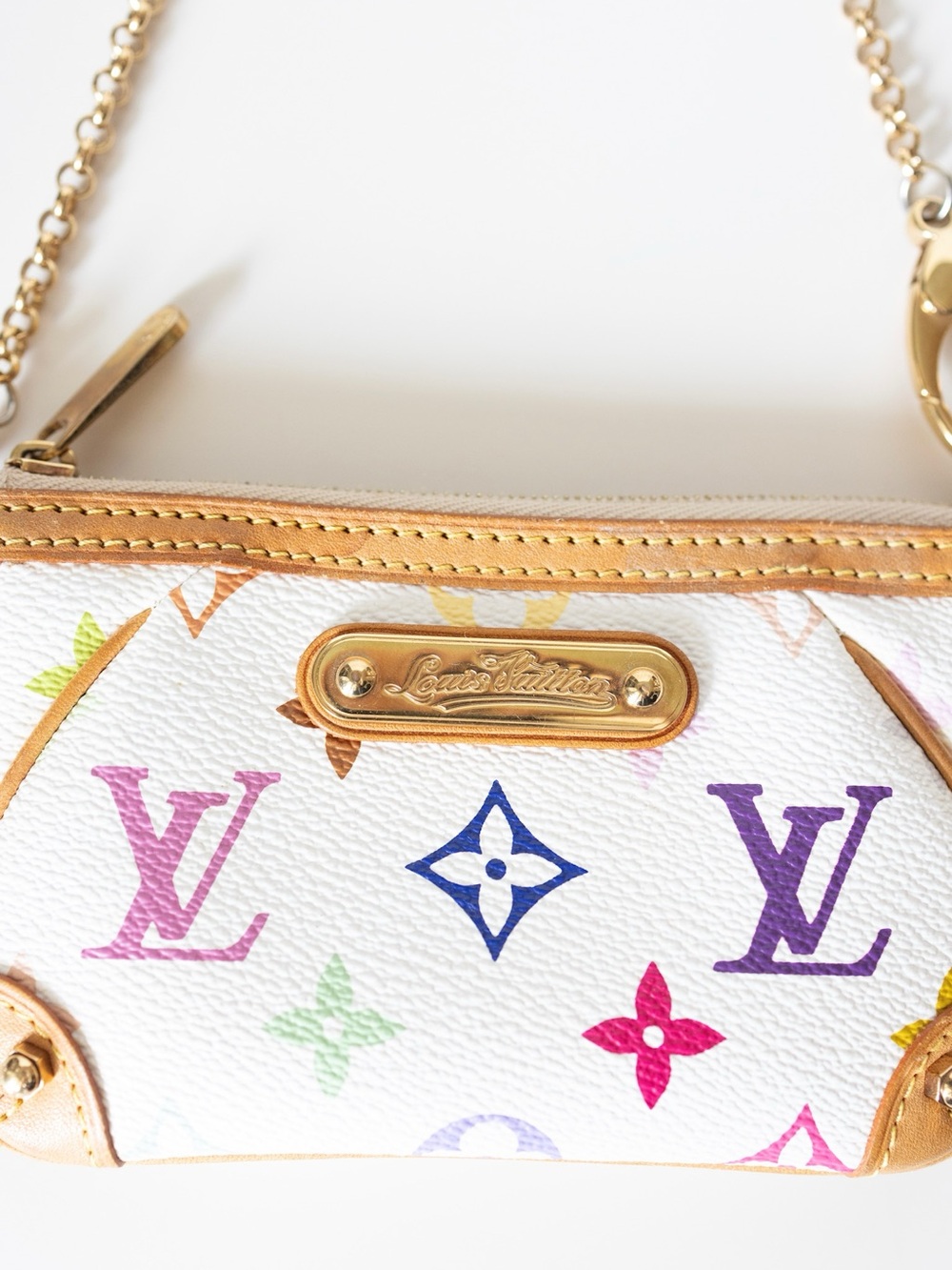 Louis Vuitton Multicolor vintage Murakami Monogram White Mini Pochette - Picture 3 of 12